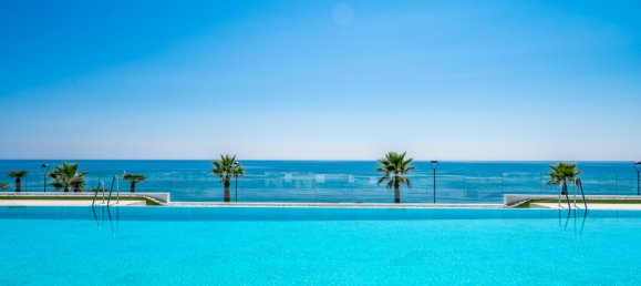 4 bedrooms Penthouse in Estepona, Spain No. 2983 22