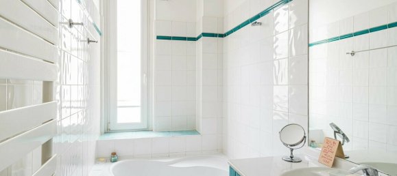 3 bedrooms Castles in Neuilly-sur-Seine, France No. 182190 13