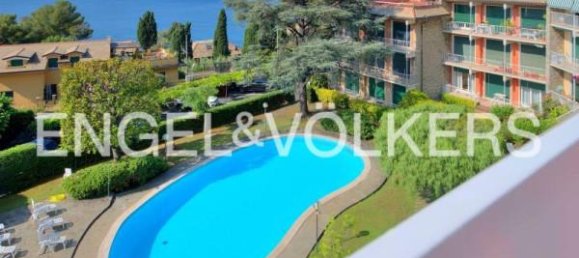 5 rooms Penthouse in Recco, Italy No. 164156 2