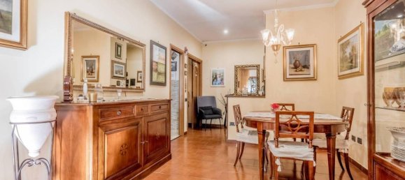 3 rooms Apartment in Rome, Italy No. 28687 4