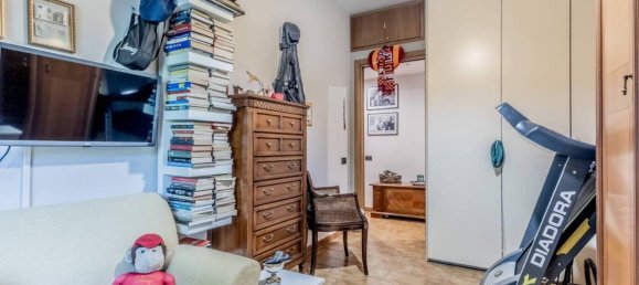 3 rooms Apartment in Rome, Italy No. 28687 17