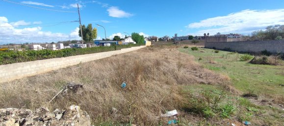 Земельный участок 6040м² в Ugento, Италия № 104255 3