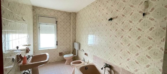 6-salle Appartement à Syracuse, Italy No. 250030 22