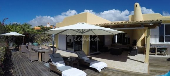 5 bedrooms Villa in Adeje, Spain No. 29734 11