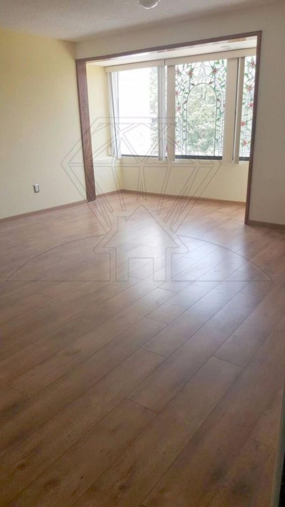 4 bedrooms House in Naucalpan de Juarez, Mexico No. 223070