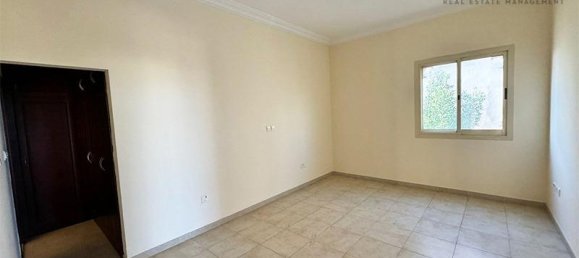 4 bedrooms Villa in Al Hamra Village, UAE No. 23198 8