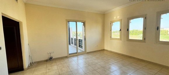 4 bedrooms Villa in Al Hamra Village, UAE No. 23198 16