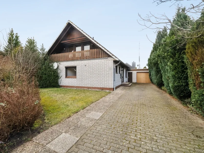 Дом с 6 комнатами в Шлезвиг-Гольштейн, Германия № 99892