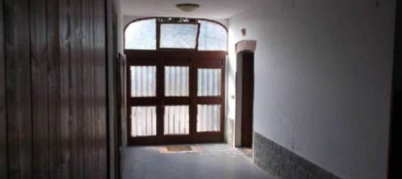 5-salle Appartement à Laveno-Mombello, Italy No. 183587 9