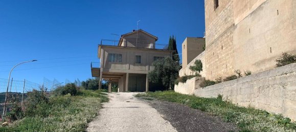 5 rooms House in Monterosso Almo, Italy No. 224905 11