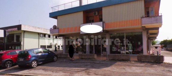 3 bedrooms Apartment in Gualdo Tadino, Italy No. 304198 44