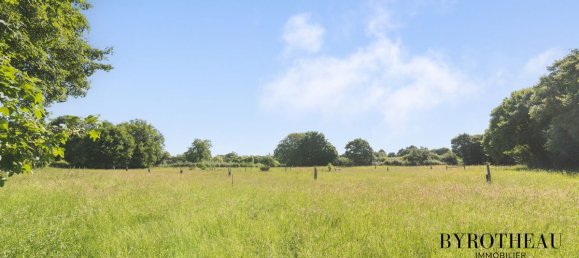 3 bedrooms House in Feneu, France No. 285048 7