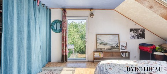 3 bedrooms House in Feneu, France No. 285048 10