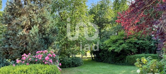 6 chambres Maison à Monnaie, France No. 55822 22