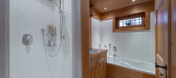 6 bedrooms Commercial property in Saint-Gervais-les-Bains, France No. 1165 5