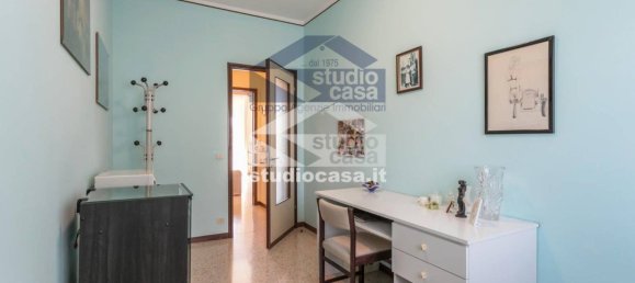 Apartamento de 3 dormitorios en Dalmine, Italy No. 266831 12
