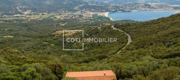 2 bedrooms House in Olmeto, France No. 239446 6