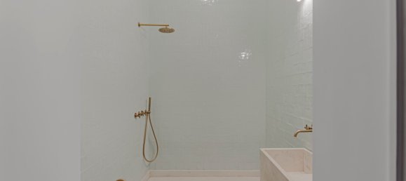 3 bedrooms Apartment in Lisbon, Portugal No. 128172 16