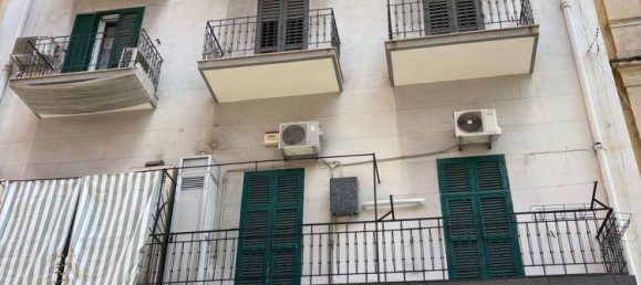 3-salle Appartement à Taranto, Italy No. 210195 16