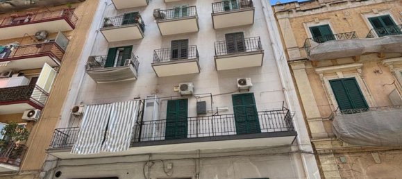 3-salle Appartement à Taranto, Italy No. 210195 17