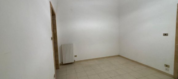3-salle Appartement à Taranto, Italy No. 210195 2