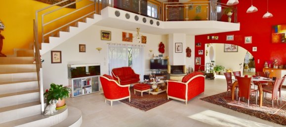 Вилла с 2 спальнями в Alata, Франция № 257682 5