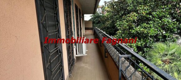 Квартира с 3 комнатами в Веллетри, Италия № 214115 10