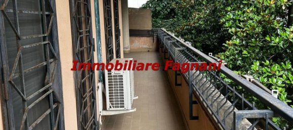 Квартира с 3 комнатами в Веллетри, Италия № 214115 11