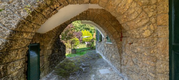 5 bedrooms Villa in Savignone, Italy No. 304109 10