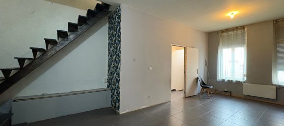 Casa de 3 dormitorios en Tourcoing, France No. 213680 3