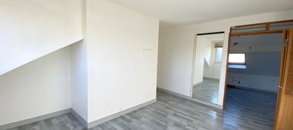 Casa de 3 dormitorios en Tourcoing, France No. 213680 10