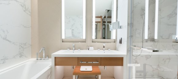 2 bedrooms Apartment in Burj Khalifa, UAE No. 94347 10