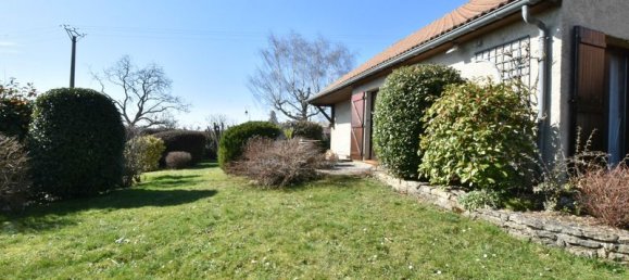 3 bedrooms House in Chamboeuf, France No. 205899 2