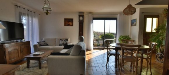 3 bedrooms House in Chamboeuf, France No. 205899 5