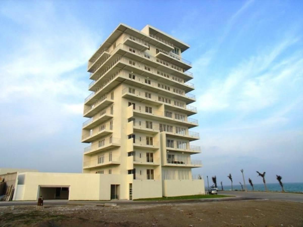 Apartamento de 3 dormitorios en Tijuana, Mexico No. 183893