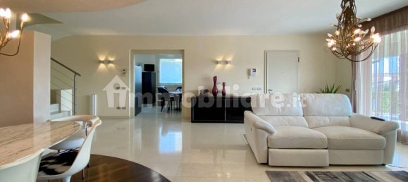 4 Schlafzimmer Villa in Padenghe sul Garda, Italy, Nr. 296791 7