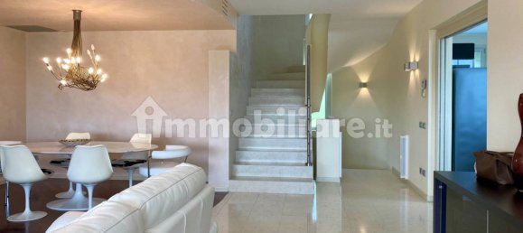 4 Schlafzimmer Villa in Padenghe sul Garda, Italy, Nr. 296791 13