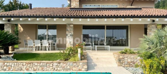 4 Schlafzimmer Villa in Padenghe sul Garda, Italy, Nr. 296791 3