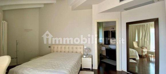4 Schlafzimmer Villa in Padenghe sul Garda, Italy, Nr. 296791 26