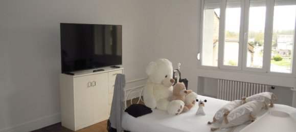 Дом с 4 спальнями в Сормон, Франция № 74078 6