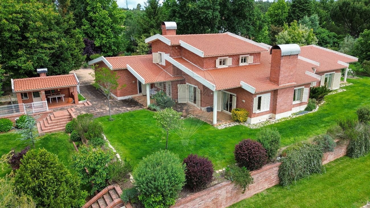 6 bedrooms House in Arganil, Portugal No. 157485