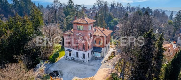 7 bedrooms Villa in Varese, Italy No. 188327 25