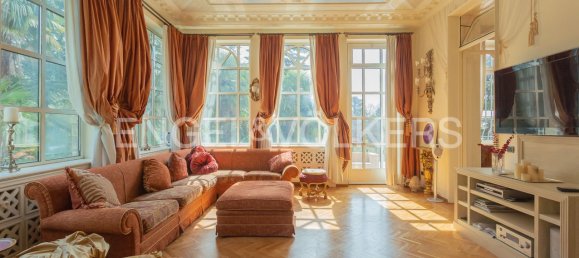 7 bedrooms Villa in Varese, Italy No. 188327 11