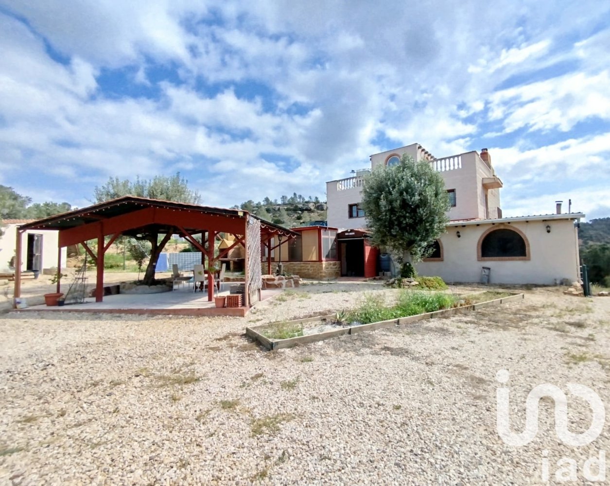 Земельный участок 361187м² в Риба-Рожа-де-Эбро, Испания № 293117