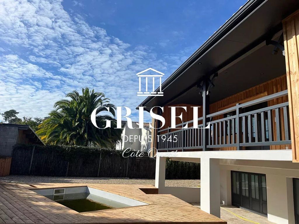 Вилла с 8 спальнями в Леж-Кап-Ферре, Франция № 346563