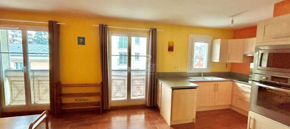 Apartamento de 1 dormitorio en Poissy, France No. 168803 3