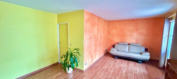 Apartamento de 1 dormitorio en Poissy, France No. 168803 7