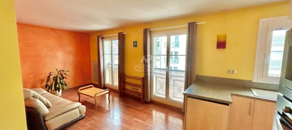 Apartamento de 1 dormitorio en Poissy, France No. 168803 4