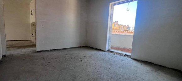 4 rooms House in Pomezia, Italy No. 28536 15