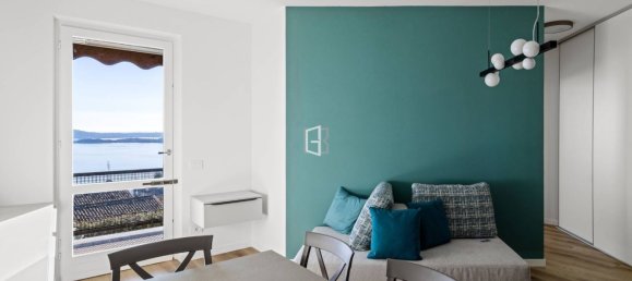 3-salle Appartement à Gardone Riviera, Italy No. 128927 3